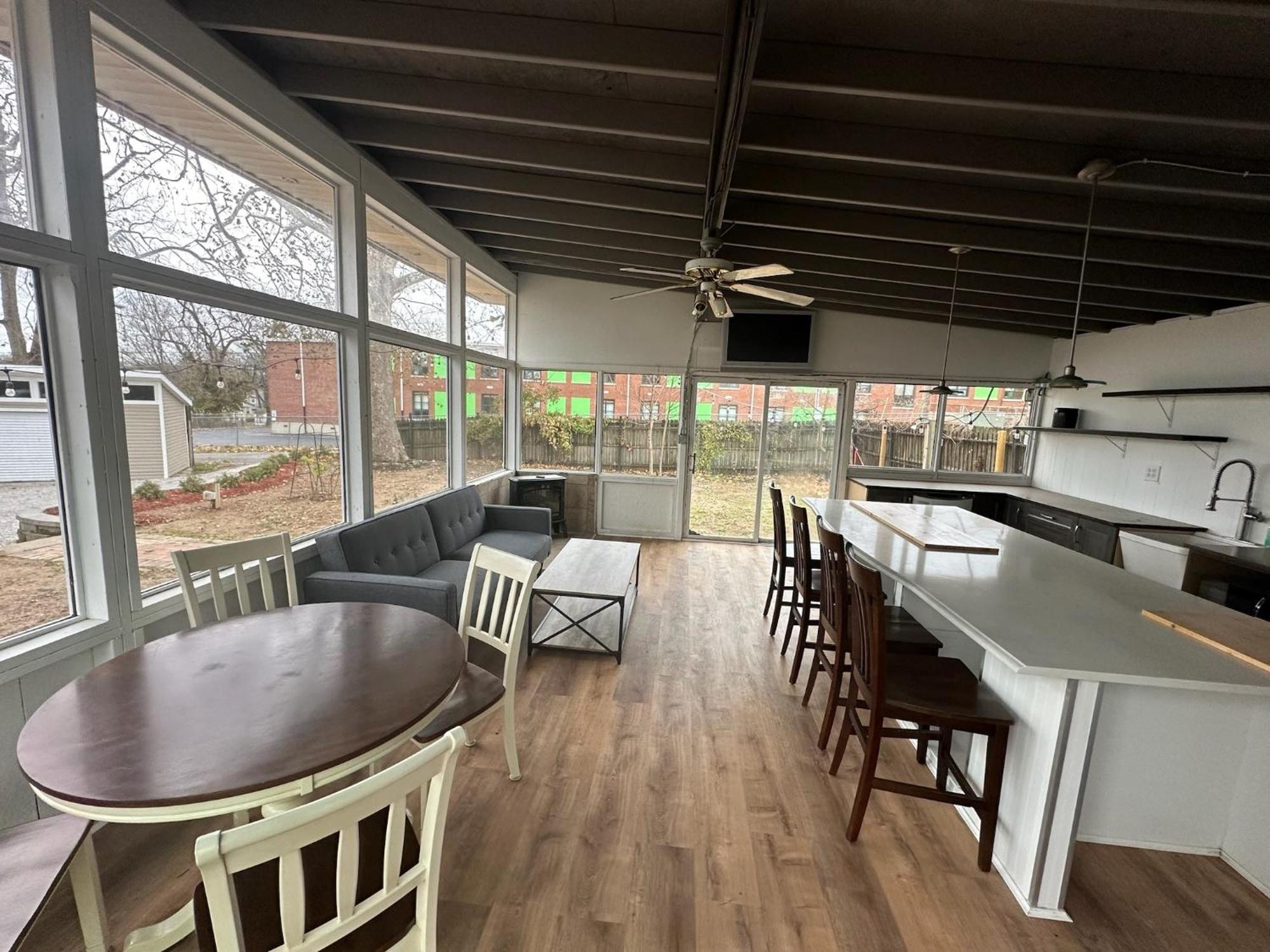 Quiet, Gated Oasis Near Downtown Lexington